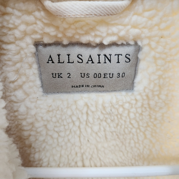 AllSaints Oversized Denim Biker Jacket With ChunkyZips and Faux Sherpa Lining 00 - Picture 5 of 7